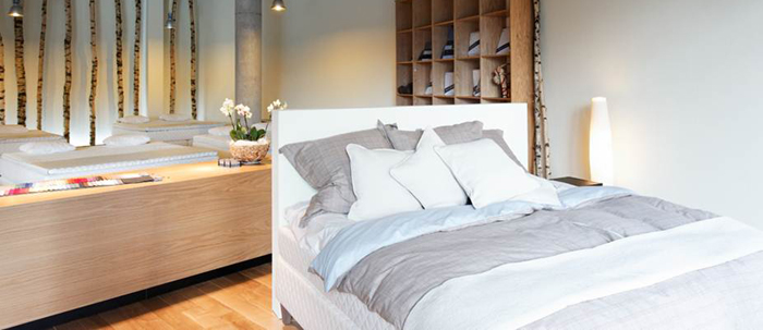 Boxspring Bett mit Set Schattenlicht